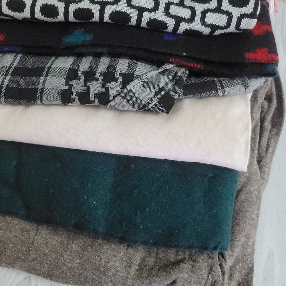Scarves Bundle - Picture 4 of 7